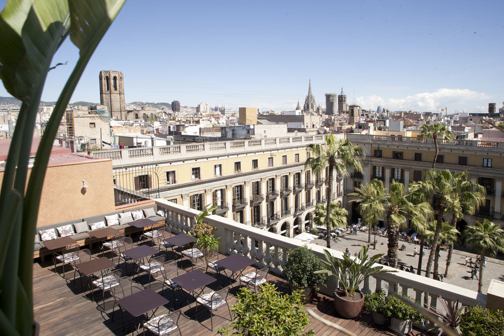 Do Placa Reial Powered By Sonder Барселона Екстериор снимка
